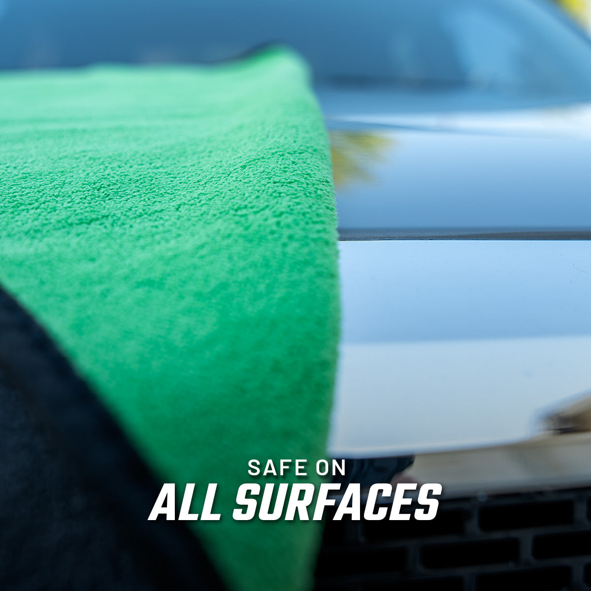 DAMA 洗えるシルク ノースリーブプルオーバー　ダークグリーン Jumbo Microfiber Drying Towel - Black/Green - 36x25