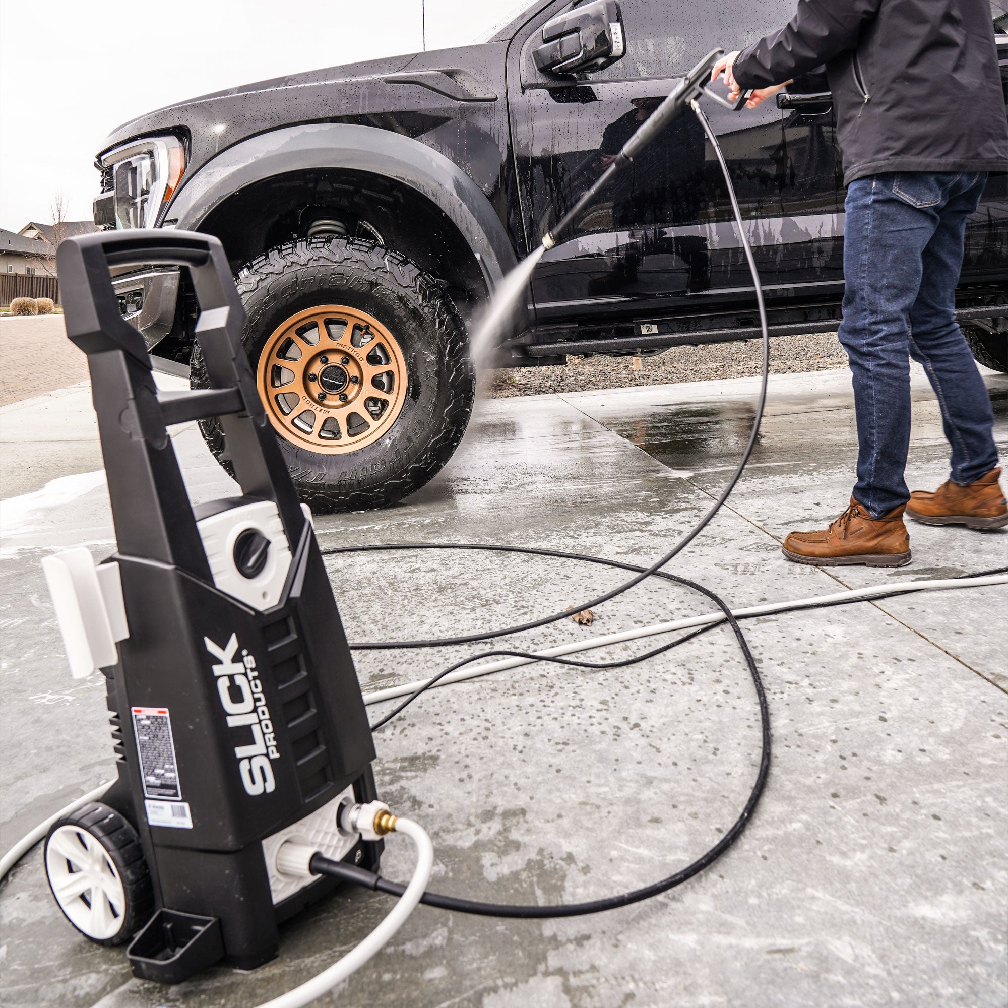 2050-PSI Electric Pressure Washer